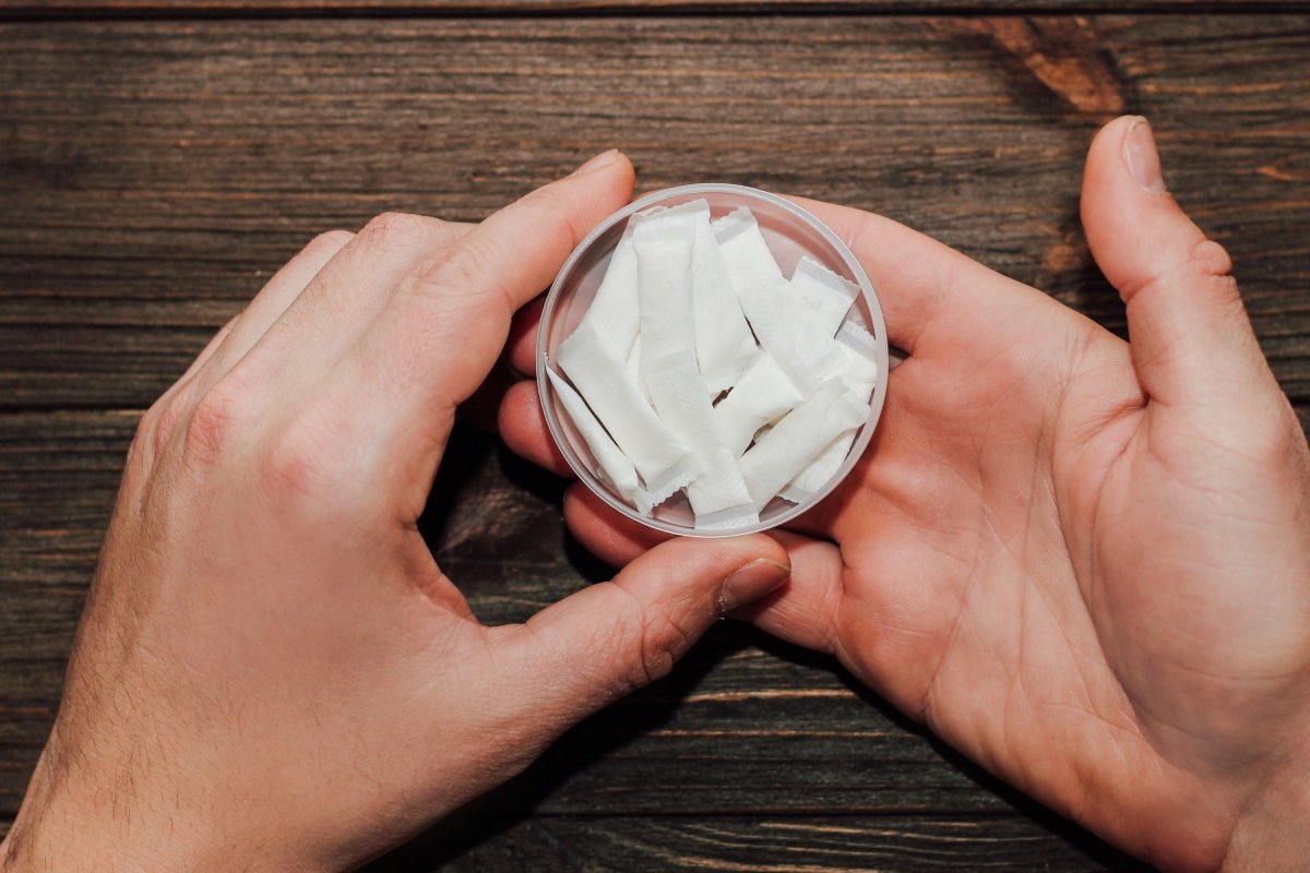 Was sind nikotinfreie Pouches und nikotinfreie Snus? - PIQ | Energypouches.de